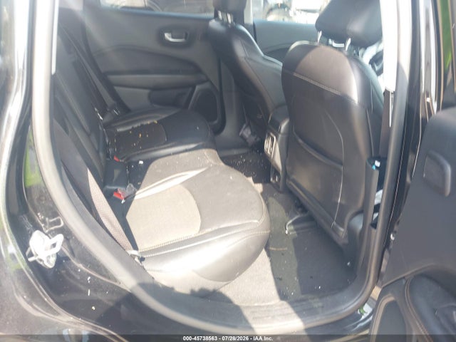 45738563 :رقم المزاد ، 3C4NJCBB8MT538926 vin ، 2021 Jeep Compass Latitude Fwd مزاد بيع