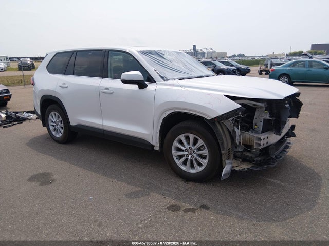 Auction sale of the 2024 Toyota Grand Highlander Xle, vin: 5TDAAAB52RS037139, lot number: 45738587
