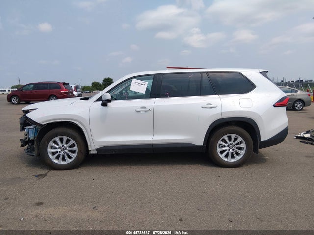 Продаж на аукціоні авто 2024 Toyota Grand Highlander Xle, vin: 5TDAAAB52RS037139, номер лоту: 45738587