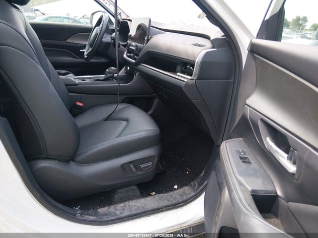 Продаж на аукціоні авто 2024 Toyota Grand Highlander Xle, vin: 5TDAAAB52RS037139, номер лоту: 45738587