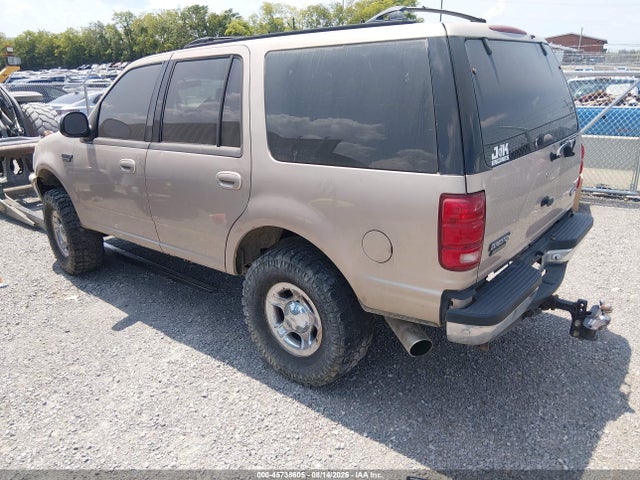 45738605 :رقم المزاد ، 1FMPU18L8WLC24207 vin ، 1998 Ford Expedition Eddie Bauer/xlt مزاد بيع