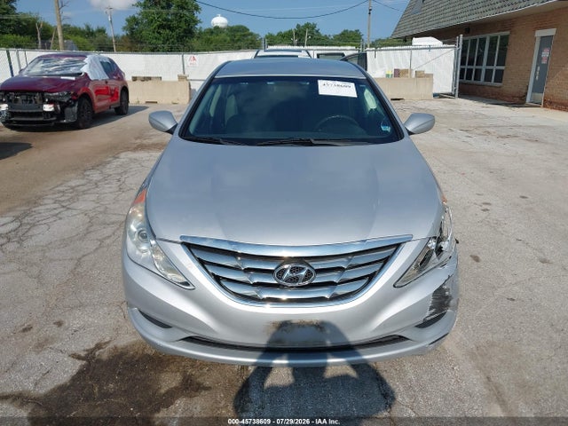 2011 Hyundai Sonata Gls მანქანა იყიდება აუქციონზე, vin: 5NPEB4AC3BH139142, აუქციონის ნომერი: 45738609