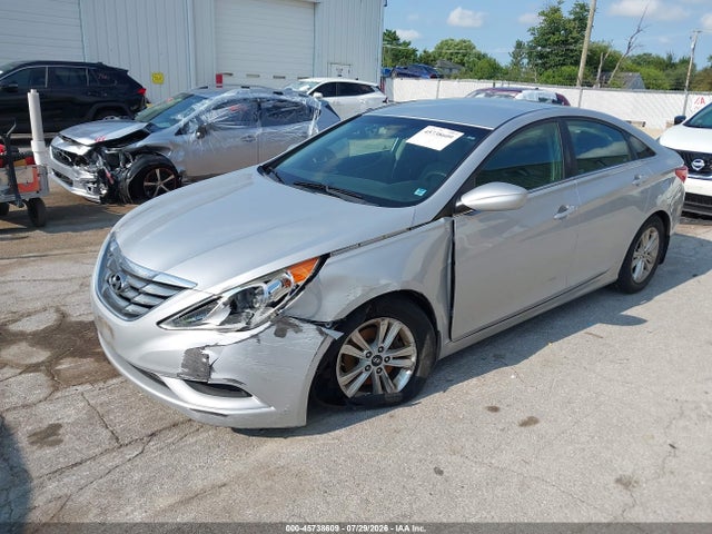 2011 Hyundai Sonata Gls მანქანა იყიდება აუქციონზე, vin: 5NPEB4AC3BH139142, აუქციონის ნომერი: 45738609