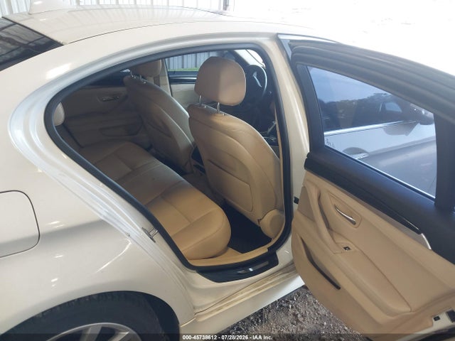 2014 Bmw 535i მანქანა იყიდება აუქციონზე, vin: WBA5B1C59ED481330, აუქციონის ნომერი: 45738612
