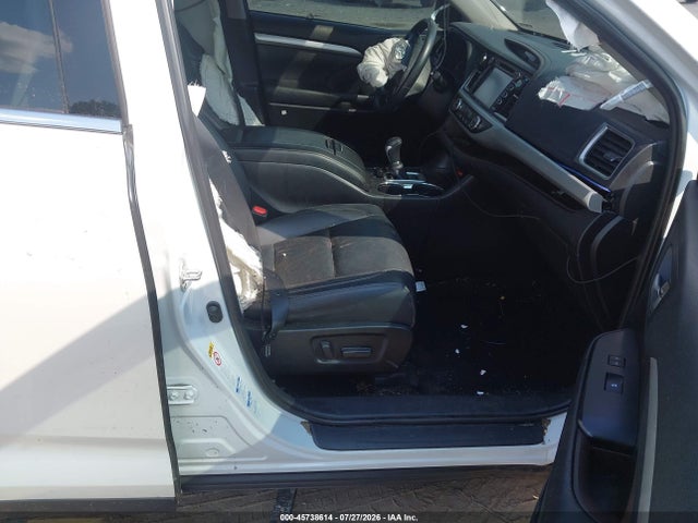 5TDJZRFHXKS581650 Toyota Highlander Xle