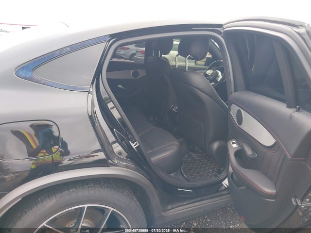 45738685 :رقم المزاد ، W1N0J6EB6NG030203 vin ، 2022 Mercedes-benz Amg Glc 43 4matic Coupe مزاد بيع