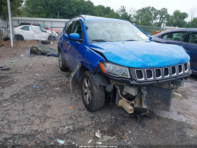 2017 Jeep New Compass Latitude Fwd მანქანა იყიდება აუქციონზე, vin: 3C4NJCBB8HT629460, აუქციონის ნომერი: 45738701
