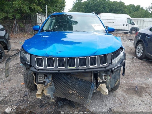 2017 Jeep New Compass Latitude Fwd მანქანა იყიდება აუქციონზე, vin: 3C4NJCBB8HT629460, აუქციონის ნომერი: 45738701