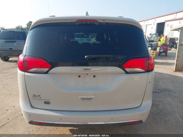 45738760 :رقم المزاد ، 2C4RC1EG6KR746620 vin ، 2019 Chrysler Pacifica 35th Anniversary Touring L Plus مزاد بيع