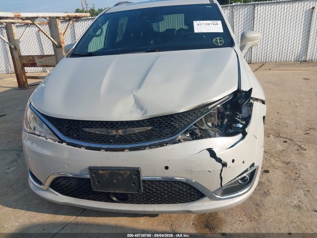 45738760 :رقم المزاد ، 2C4RC1EG6KR746620 vin ، 2019 Chrysler Pacifica 35th Anniversary Touring L Plus مزاد بيع