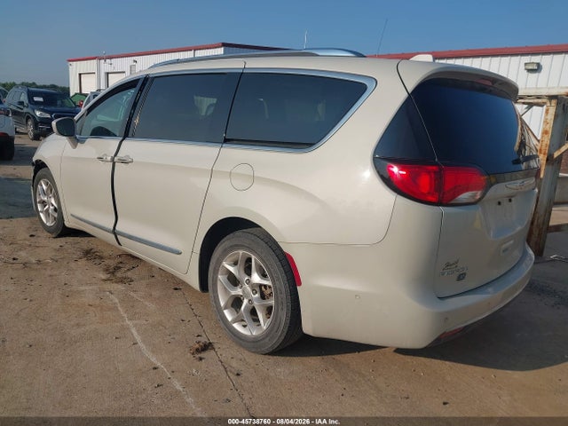 45738760 :رقم المزاد ، 2C4RC1EG6KR746620 vin ، 2019 Chrysler Pacifica 35th Anniversary Touring L Plus مزاد بيع