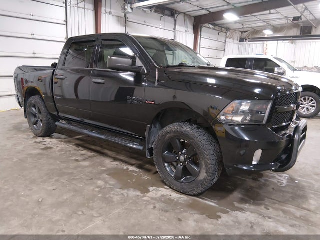 45738761 :رقم المزاد ، 3C6RR7KT9GG266059 vin ، 2016 Ram 1500 St مزاد بيع