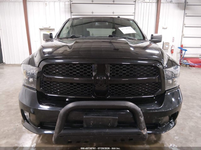 45738761 :رقم المزاد ، 3C6RR7KT9GG266059 vin ، 2016 Ram 1500 St مزاد بيع