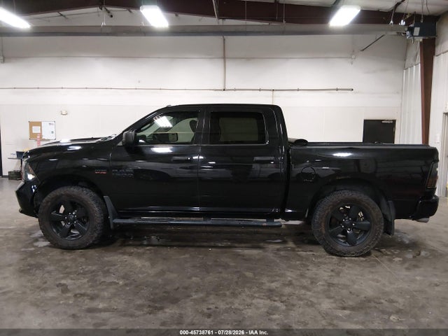 45738761 :رقم المزاد ، 3C6RR7KT9GG266059 vin ، 2016 Ram 1500 St مزاد بيع