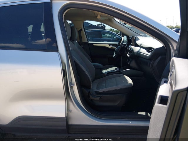 Продажа на аукционе авто 2020 Ford Escape Se, vin: 1FMCU0G66LUB65829, номер лота: 45738782