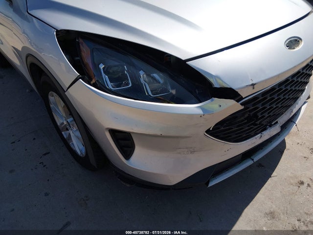 Продажа на аукционе авто 2020 Ford Escape Se, vin: 1FMCU0G66LUB65829, номер лота: 45738782