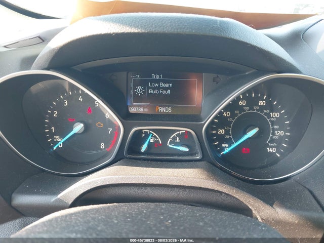 45738823 :رقم المزاد ، 1FMCU0F77JUD43657 vin ، 2018 Ford Escape S مزاد بيع