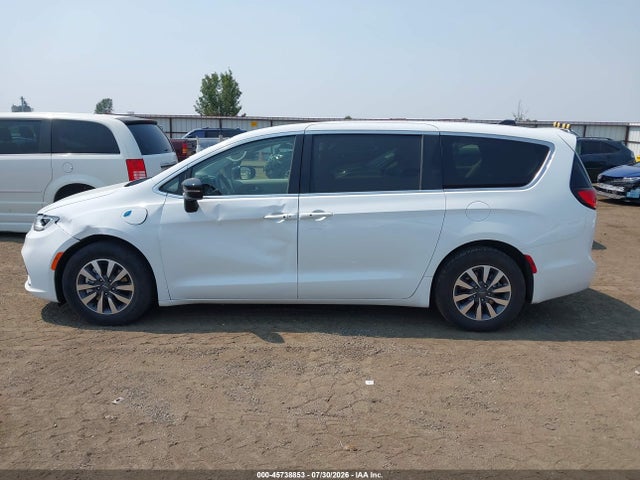 2C4RC1S73RR121865 Chrysler Pacifica Hybrid Select
