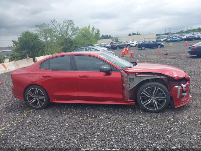 Продаж на аукціоні авто 2019 Volvo S60 T6 R-design, vin: 7JRA22TMXKG001001, номер лоту: 45738921
