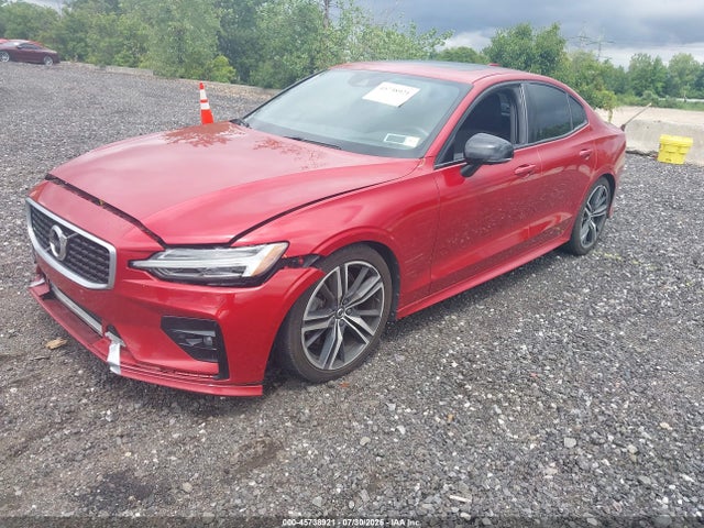 Продаж на аукціоні авто 2019 Volvo S60 T6 R-design, vin: 7JRA22TMXKG001001, номер лоту: 45738921