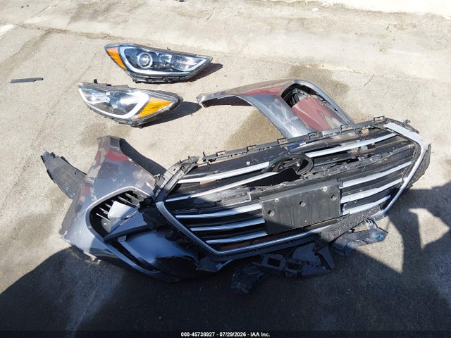 Продажа на аукционе авто 2018 Hyundai Elantra Sel, vin: 5NPD84LF4JH400388, номер лота: 45738927