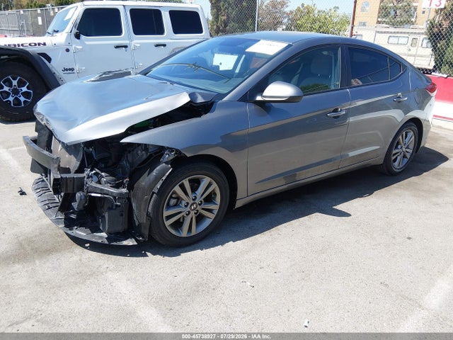 Продажа на аукционе авто 2018 Hyundai Elantra Sel, vin: 5NPD84LF4JH400388, номер лота: 45738927
