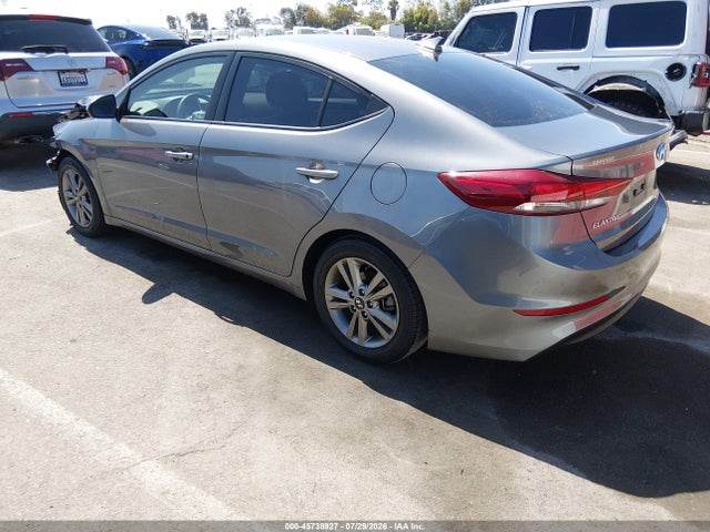 Продажа на аукционе авто 2018 Hyundai Elantra Sel, vin: 5NPD84LF4JH400388, номер лота: 45738927
