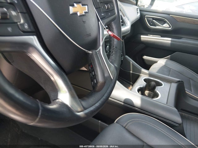 Auction sale of the 2022 Chevrolet Suburban 4wd Premier, vin: 1GNSKFKD7NR285876, lot number: 45738939