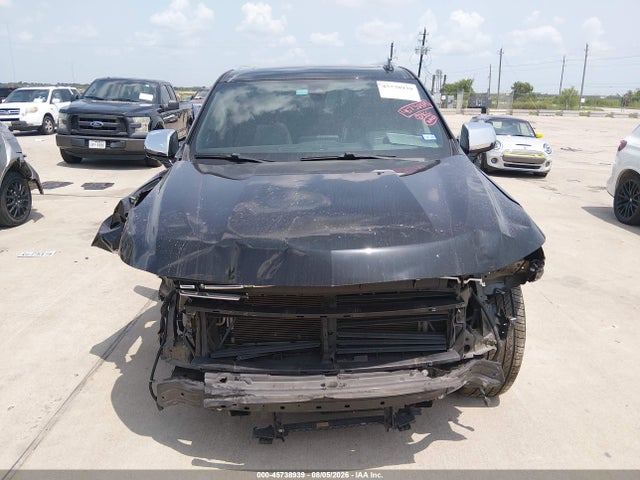 Auction sale of the 2022 Chevrolet Suburban 4wd Premier, vin: 1GNSKFKD7NR285876, lot number: 45738939