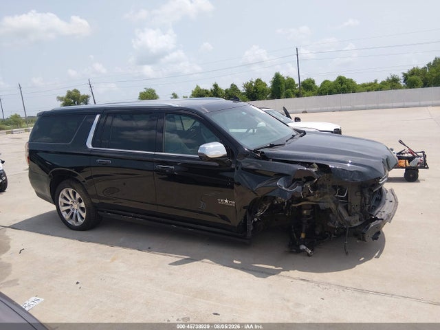 Auction sale of the 2022 Chevrolet Suburban 4wd Premier, vin: 1GNSKFKD7NR285876, lot number: 45738939