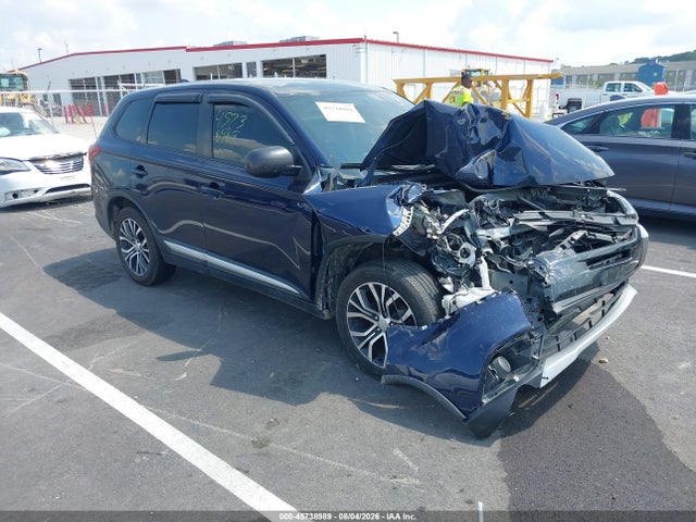 Продаж на аукціоні авто 2018 Mitsubishi Outlander Es, vin: JA4AD2A36JZ052396, номер лоту: 45738989