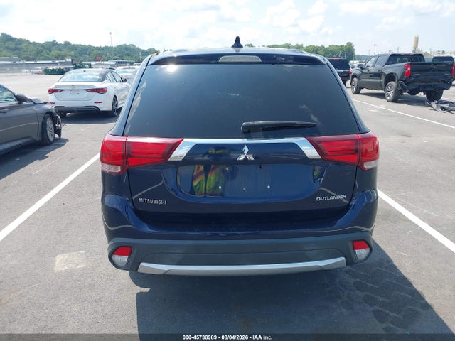Продаж на аукціоні авто 2018 Mitsubishi Outlander Es, vin: JA4AD2A36JZ052396, номер лоту: 45738989
