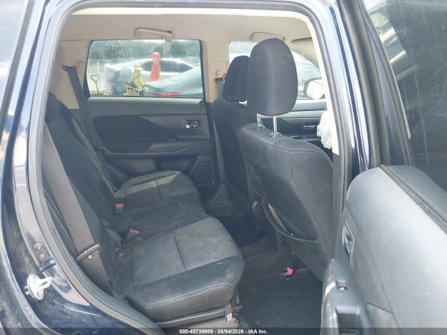 Продаж на аукціоні авто 2018 Mitsubishi Outlander Es, vin: JA4AD2A36JZ052396, номер лоту: 45738989