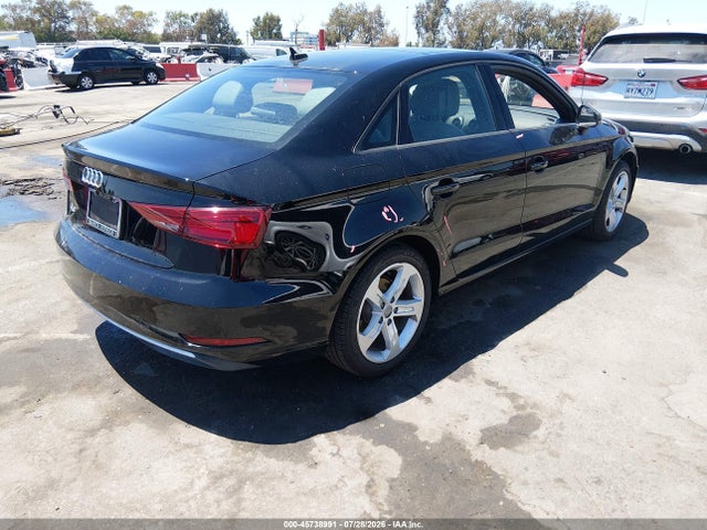 WAUAUGFF6J1090695 Audi A3 2.0t Premium/2.0t Tech Premium
