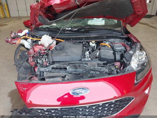 1FMCU9DZ7LUA40678 Ford Escape Titanium Hybrid