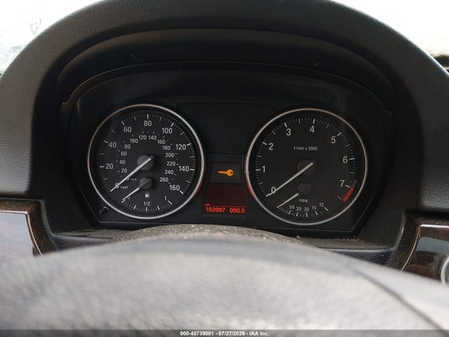 2011 Bmw 328i Xdrive მანქანა იყიდება აუქციონზე, vin: WBAPK7C59BF083689, აუქციონის ნომერი: 45739001