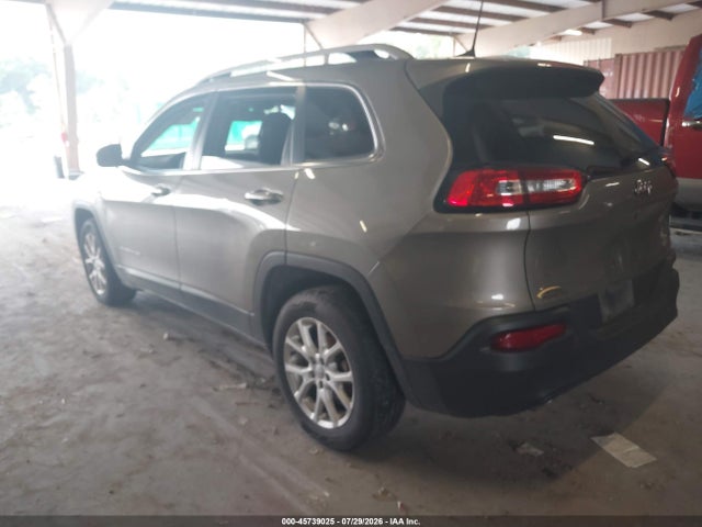 Продаж на аукціоні авто 2017 Jeep Cherokee Latitude, vin: 1C4PJLCB1HW643329, номер лоту: 45739025