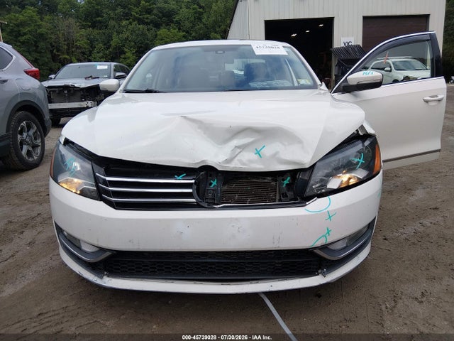 Aukcja sprzedaży 2015 Volkswagen Passat 1.8t Se, vin: 1VWBT7A31FC006945, numer aukcji: 45739028