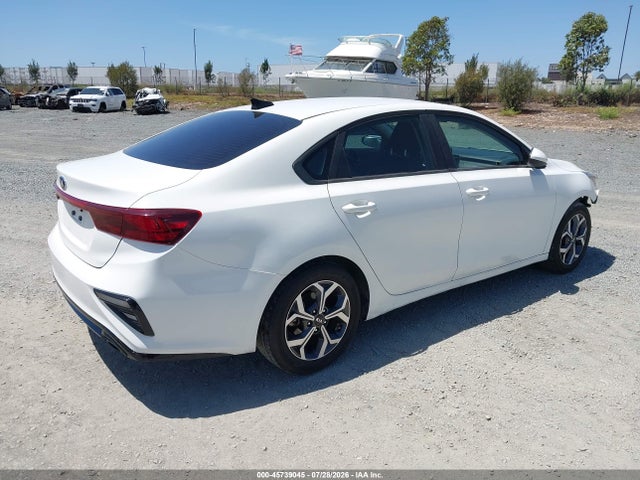 KIA Forte Lxs 2019 3KPF24AD4KE109231 Image 4