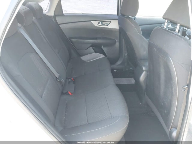 KIA Forte Lxs 2019 3KPF24AD4KE109231 Image 8