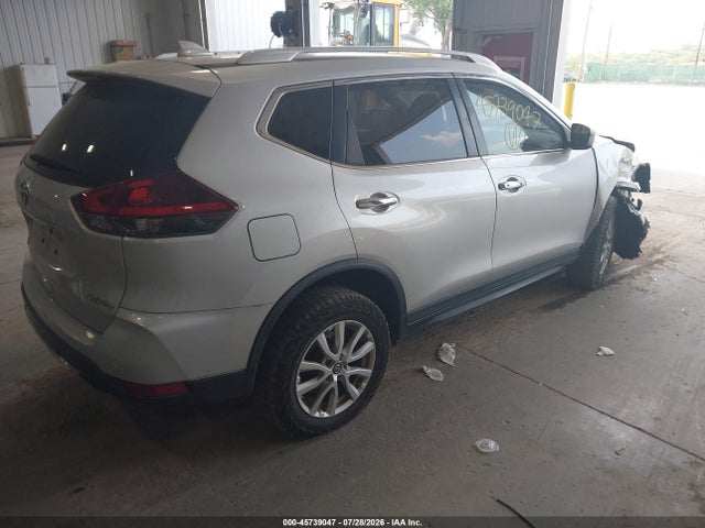 45739047 :رقم المزاد ، KNMAT2MV2LP523139 vin ، 2020 Nissan Rogue Sv Intelligent Awd مزاد بيع