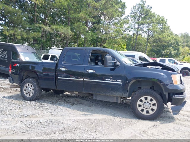 2014 Gmc Sierra 3500hd Srw Denali მანქანა იყიდება აუქციონზე, vin: 1GT426E8XEF114234, აუქციონის ნომერი: 45739054