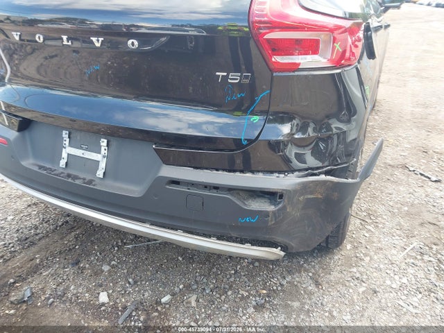 2022 Volvo Xc40 T5 Inscription მანქანა იყიდება აუქციონზე, vin: YV4162UL0N2757010, აუქციონის ნომერი: 45739094