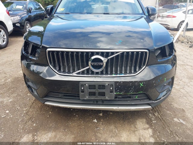 2022 Volvo Xc40 T5 Inscription მანქანა იყიდება აუქციონზე, vin: YV4162UL0N2757010, აუქციონის ნომერი: 45739094