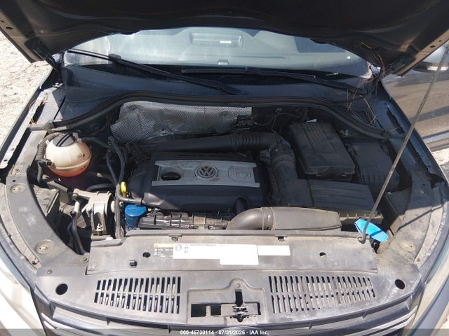 Aukcja sprzedaży 2015 Volkswagen Tiguan R-line, vin: WVGAV7AX2FW068716, numer aukcji: 45739114