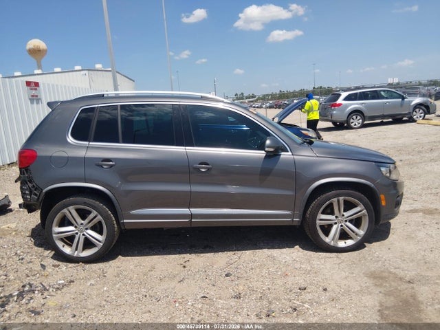 Aukcja sprzedaży 2015 Volkswagen Tiguan R-line, vin: WVGAV7AX2FW068716, numer aukcji: 45739114
