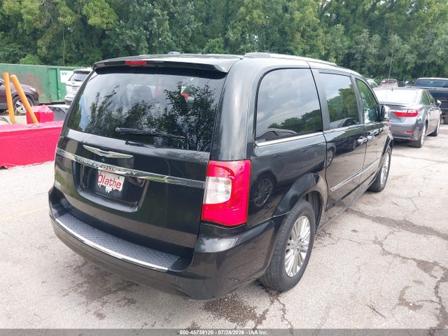 2015 Chrysler Town & Country Touring-l მანქანა იყიდება აუქციონზე, vin: 2C4RC1CG6FR742530, აუქციონის ნომერი: 45739120