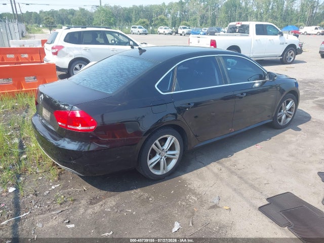 2014 Volkswagen Passat 1.8t Se მანქანა იყიდება აუქციონზე, vin: 1VWBT7A3XEC074563, აუქციონის ნომერი: 45739155