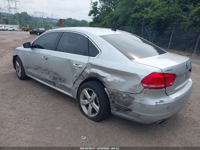 45739177 :رقم المزاد ، 1VWBT7A31EC067064 vin ، 2014 Volkswagen Passat 1.8t Se مزاد بيع