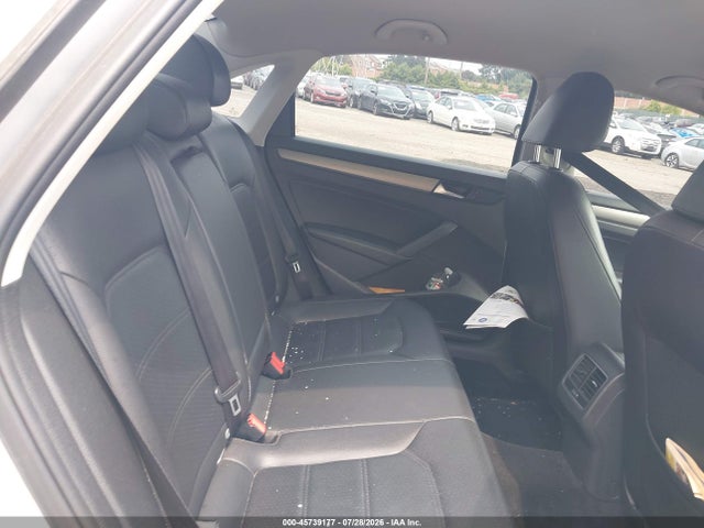 45739177 :رقم المزاد ، 1VWBT7A31EC067064 vin ، 2014 Volkswagen Passat 1.8t Se مزاد بيع